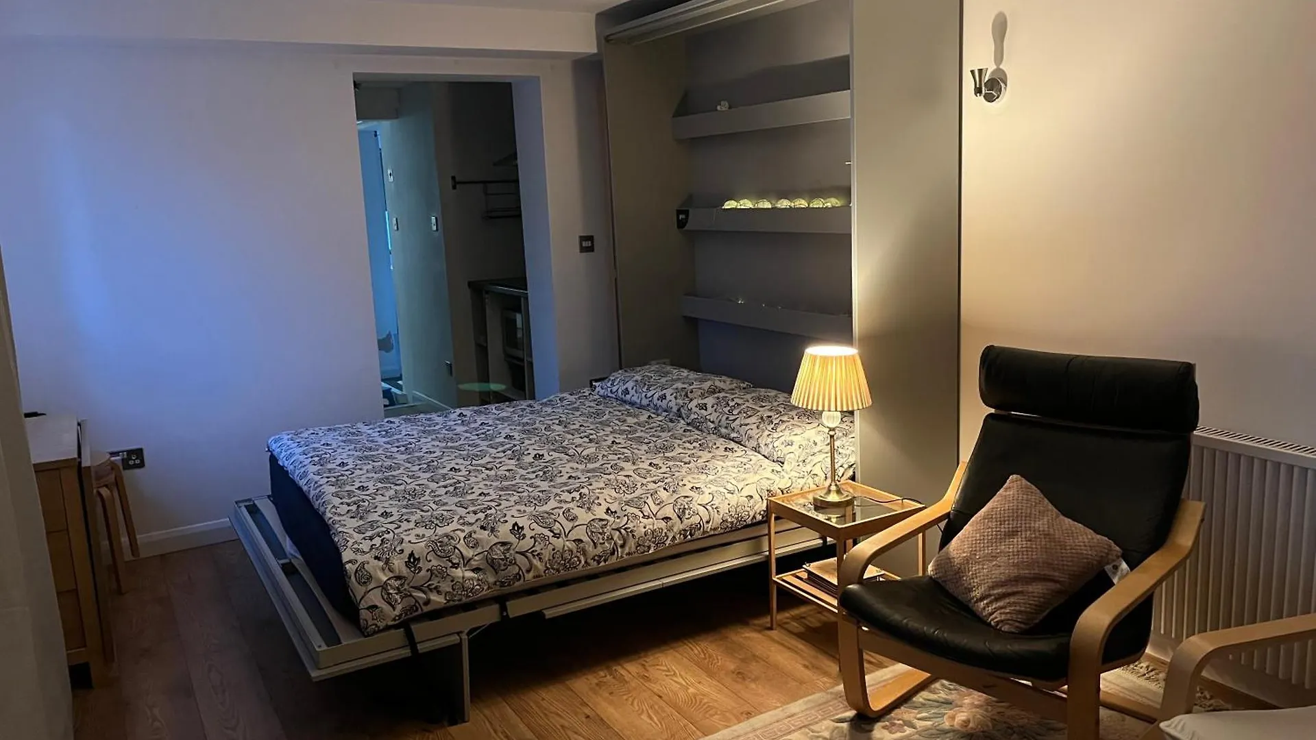 Tiny House With Pull Down Bed Appartement Cottingham   Cottingham (East Riding of Yorkshire)